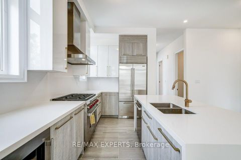 Photo 12 at 14A Mccachen Street, Oak Ridges, Richmond Hill