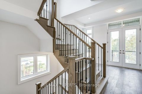 Photo 15 at 14A Mccachen Street, Oak Ridges, Richmond Hill