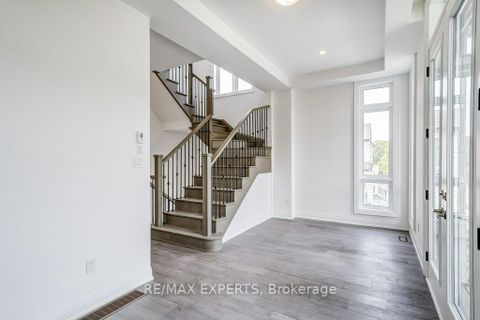 Photo 18 at 14A Mccachen Street, Oak Ridges, Richmond Hill
