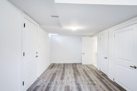 Photo 35 at 14A Mccachen Street, Oak Ridges, Richmond Hill