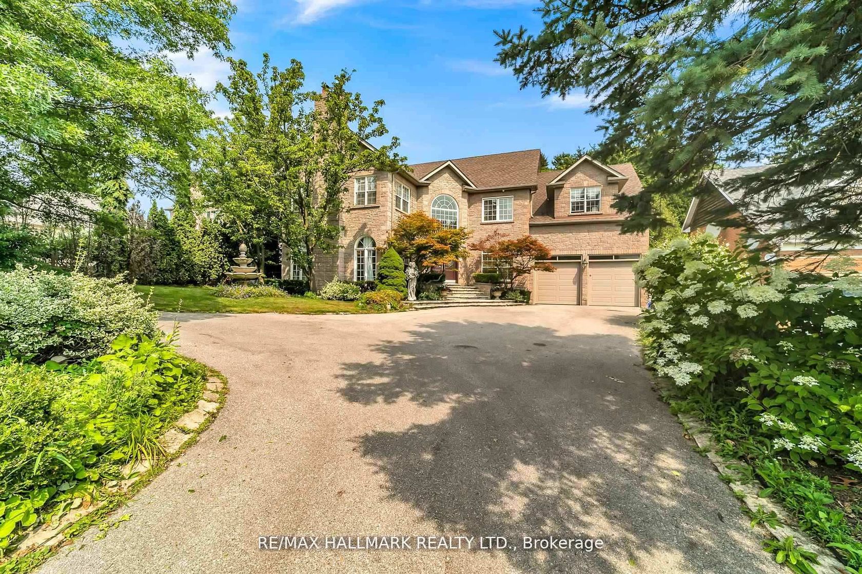 384 Kennedy Street W, Aurora Highlands, Aurora photo 3