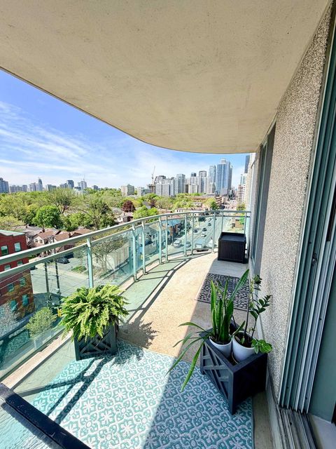 Photo 34 at 1009 - 398 Eglinton Avenue E, Mount Pleasant East, Toronto
