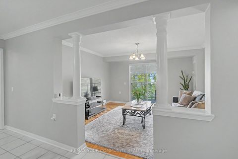 Photo 6 at 312 - 2506 Rutherford Road, Maple, Vaughan
