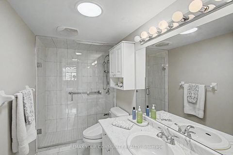 Photo 12 at 312 - 2506 Rutherford Road, Maple, Vaughan