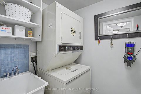 Photo 18 at 312 - 2506 Rutherford Road, Maple, Vaughan