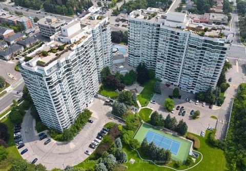 Photo 2 at 1407 - 7300 Yonge Street, Yorkhill, Vaughan