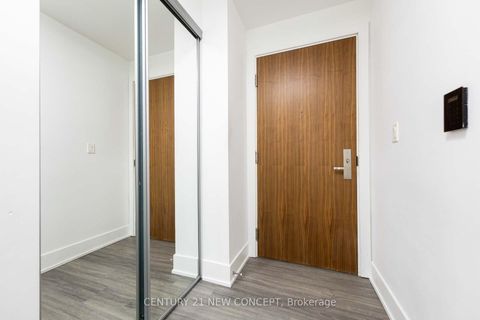 Photo 2 at 2606 - 200 Bloor Street W, Annex, Toronto
