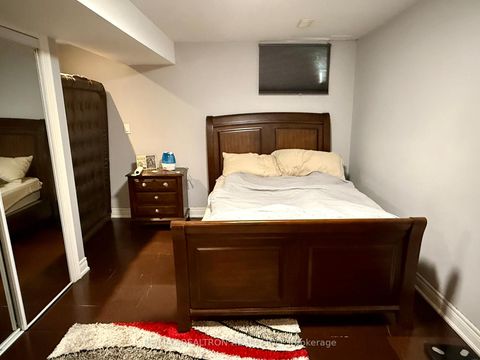 Photo 24 at 132 Brookhaven Drive, Amesbury, Toronto