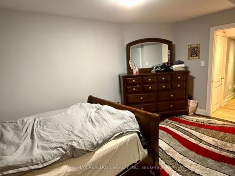 Photo 25 at 132 Brookhaven Drive, Amesbury, Toronto