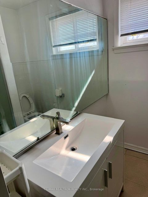 Photo 28 at 132 Brookhaven Drive, Amesbury, Toronto