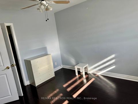 Photo 30 at 132 Brookhaven Drive, Amesbury, Toronto