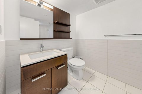 Photo 21 at 313 - 295 Adelaide Street W, Waterfront Communities C1, Toronto