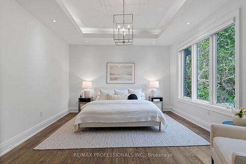 Photo 19 at 146 Thompson Avenue, Queensway, Toronto