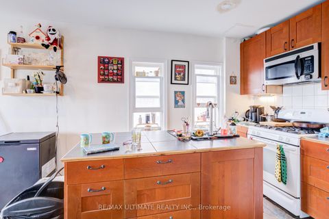 Photo 35 at 533 Kingston Road, The Beaches, Toronto