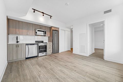 Photo 11 at 807 - 758 Dovercourt Road, Junction, Toronto