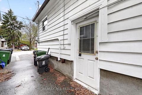 Photo 25 at 183 Glebemount Avenue, East York, Toronto