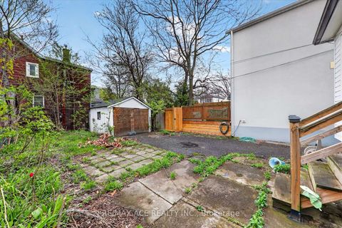 Photo 27 at 183 Glebemount Avenue, East York, Toronto