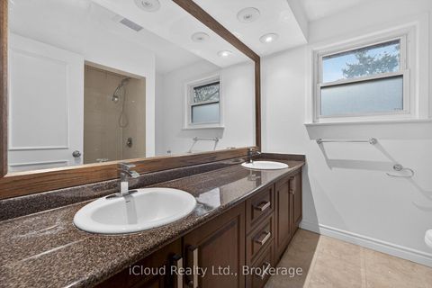 Photo 12 at 52 Montressor Drive, Windfields, Toronto