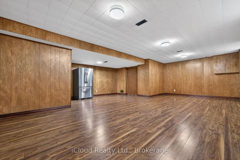 Photo 27 at 52 Montressor Drive, Windfields, Toronto