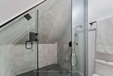 Photo 45 at 171 Durant Avenue, East York, Toronto