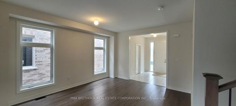 Photo 8 at 149 Dovedale Drive, Keswick South, Georgina