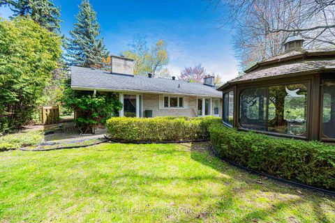 Photo 40 at 25 Vernham Court, Windfields, Toronto