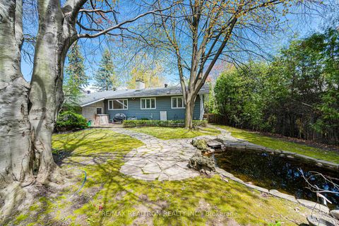 Photo 42 at 25 Vernham Court, Windfields, Toronto