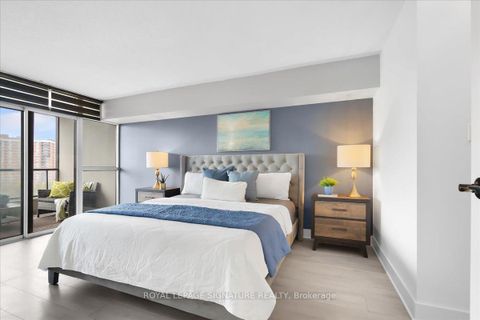 Photo 13 at 1006 - 5 Rowntree Road, Jamestown, Toronto