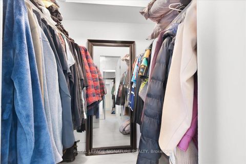 Photo 16 at 1006 - 5 Rowntree Road, Jamestown, Toronto