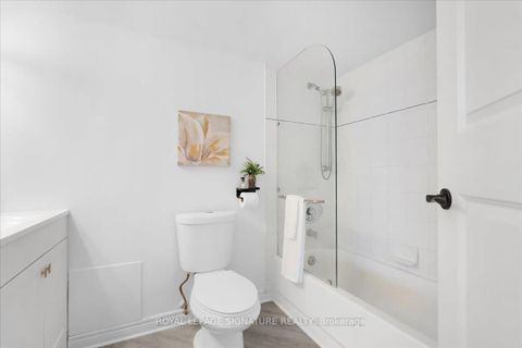 Photo 21 at 1006 - 5 Rowntree Road, Jamestown, Toronto