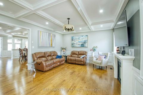 Photo 7 at 1183 Mctavish Drive, Wyndham, Newmarket