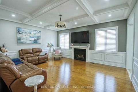 Photo 9 at 1183 Mctavish Drive, Wyndham, Newmarket
