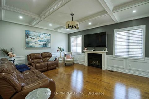 Photo 11 at 1183 Mctavish Drive, Wyndham, Newmarket