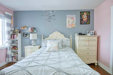 Photo 34 at 1183 Mctavish Drive, Wyndham, Newmarket