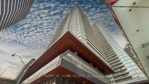 Photo 1 at 3011 - 19 Bathurst Street, Waterfront Communities C1, Toronto