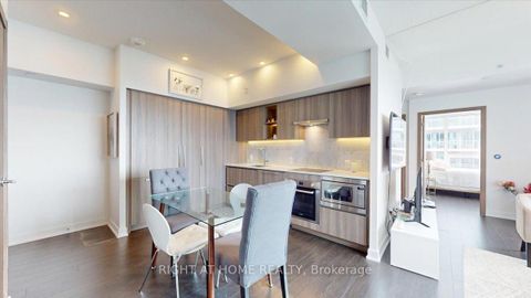 Photo 9 at 3011 - 19 Bathurst Street, Waterfront Communities C1, Toronto