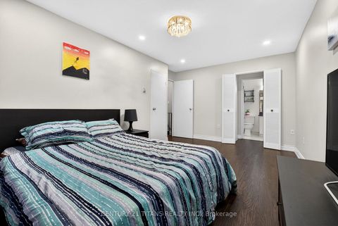 Photo 14 at 1018 - 100 Mornelle Court, Morningside, Toronto