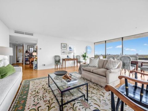 Photo 4 at 1404 - 20 Avoca Avenue, Moore Park, Toronto