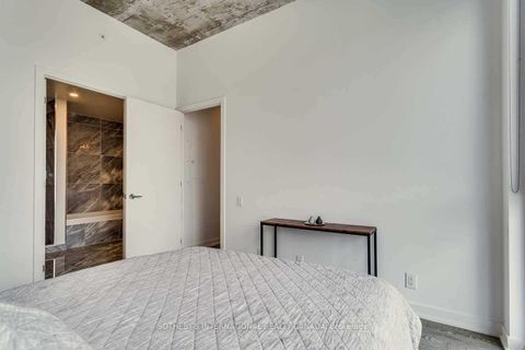 Photo 32 at PH06 - 39 Brant Street, Waterfront Communities C1, Toronto