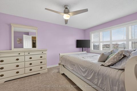 Photo 23 at 4 Chantal Street, Painswick South, Barrie