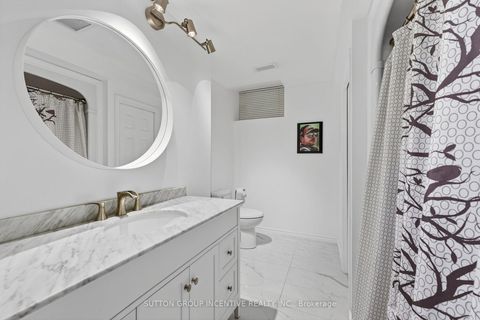 Photo 36 at 4 Chantal Street, Painswick South, Barrie