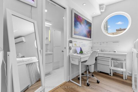 Photo 15 at 210 Gerrard Street E, Moss Park, Toronto