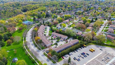 Photo 19 at 25 - 250 Orton Pk Road, Morningside, Toronto