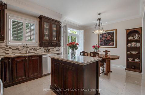Photo 16 at 8 Forecastle Road, Patterson, Vaughan