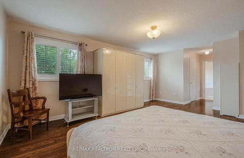 Photo 23 at 8 Forecastle Road, Patterson, Vaughan