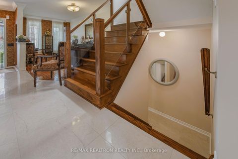 Photo 32 at 8 Forecastle Road, Patterson, Vaughan