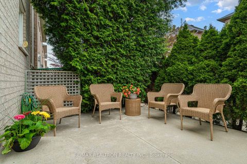 Photo 39 at 8 Forecastle Road, Patterson, Vaughan