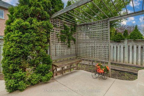 Photo 40 at 8 Forecastle Road, Patterson, Vaughan