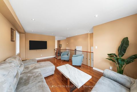 Photo 5 at 51 Rogers Road, Oakwood Village, Toronto