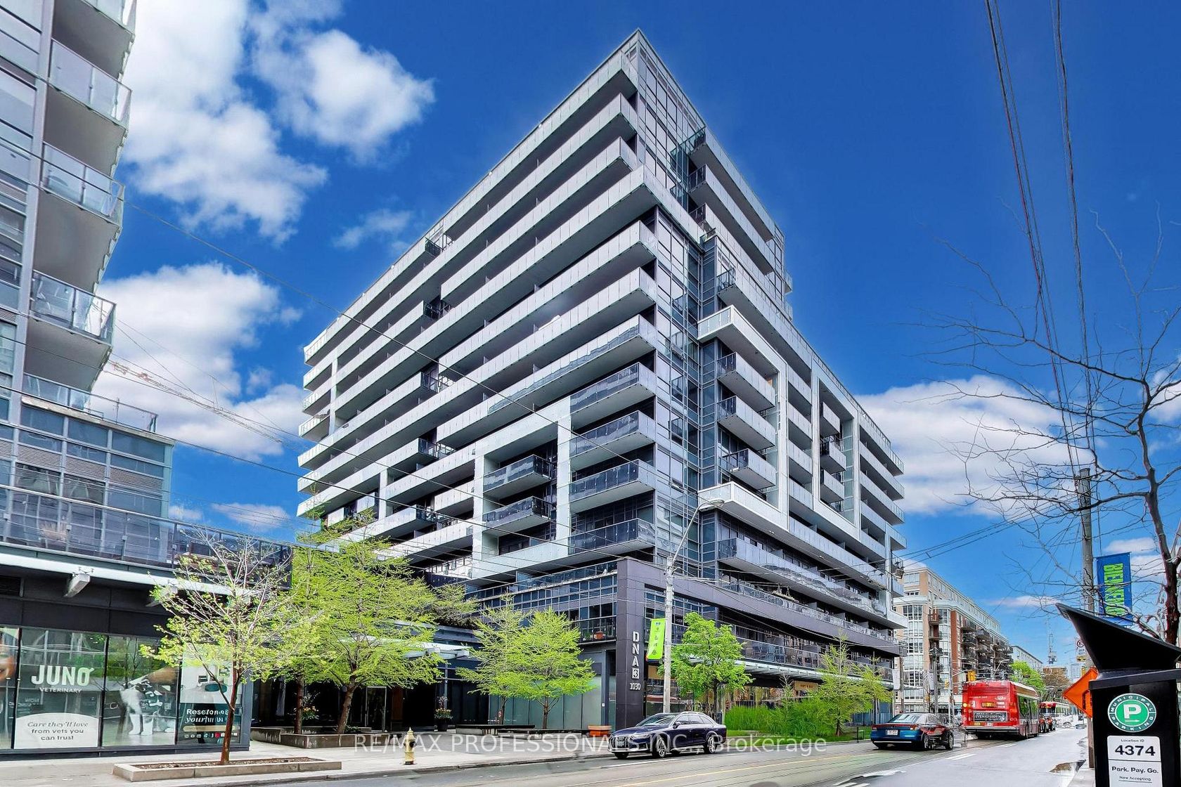 912 - 1030 King Street W, Niagara, Toronto photo number 2